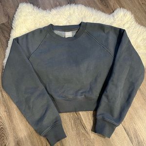 TNA Cozy Fleece Perfect Cropped Sweatshirt